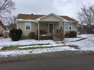 117 Duncan Ave, Ellwood City, PA 16117