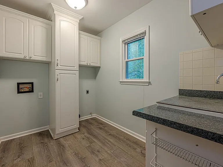 461 Braidwood Walk NW — Photo 20