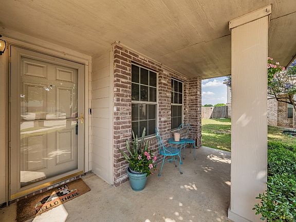 545 Crystal Springs Dr, Fort Worth, TX 76108 | MLS #20341860 | Zillow