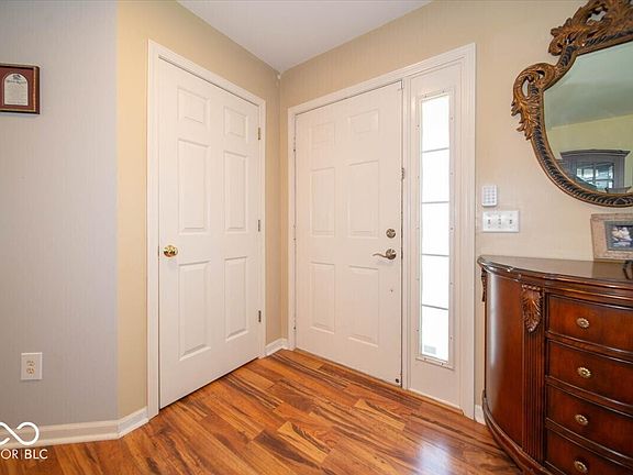 5th image of 6907 Governors Point Dr