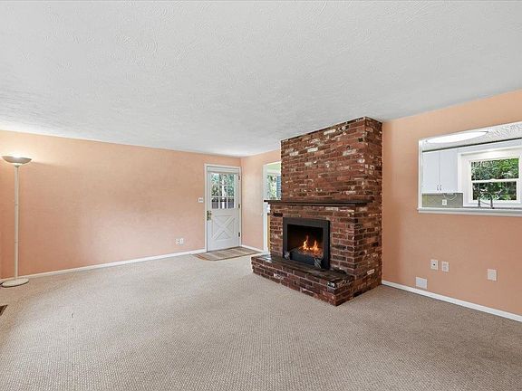 5th image of 7205 N Country Homes Blvd