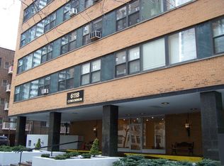 6118 N Sheridan Rd APT 206, Chicago, IL