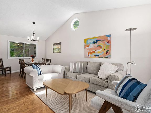 4th image of 1318 Silk Oak Dr