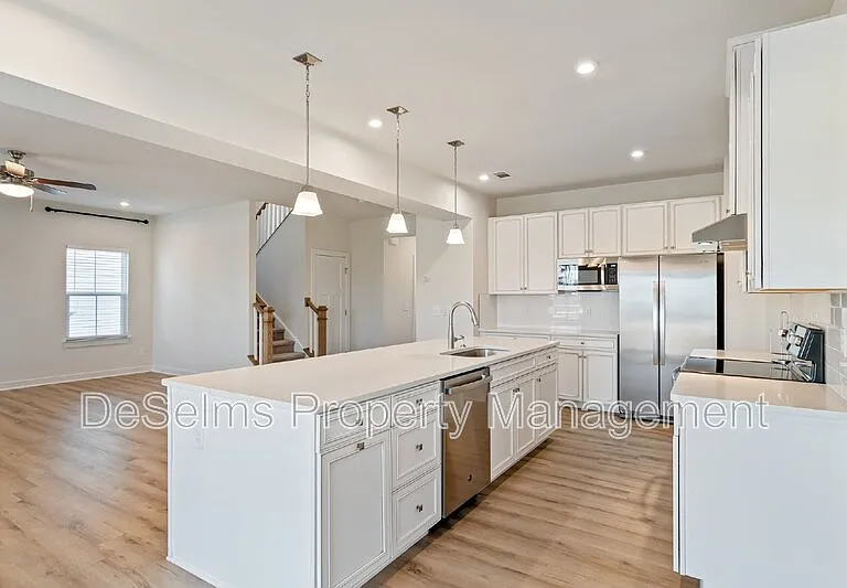3820 Pitchers Ln — Photo 15