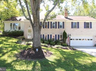 10000 Colebrook Ave, Rockville, MD