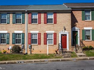 5720 Richardson Mews Sq, Halethorpe, MD 21227