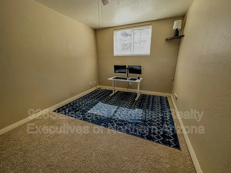 537 W Nugget Trl — Photo 36