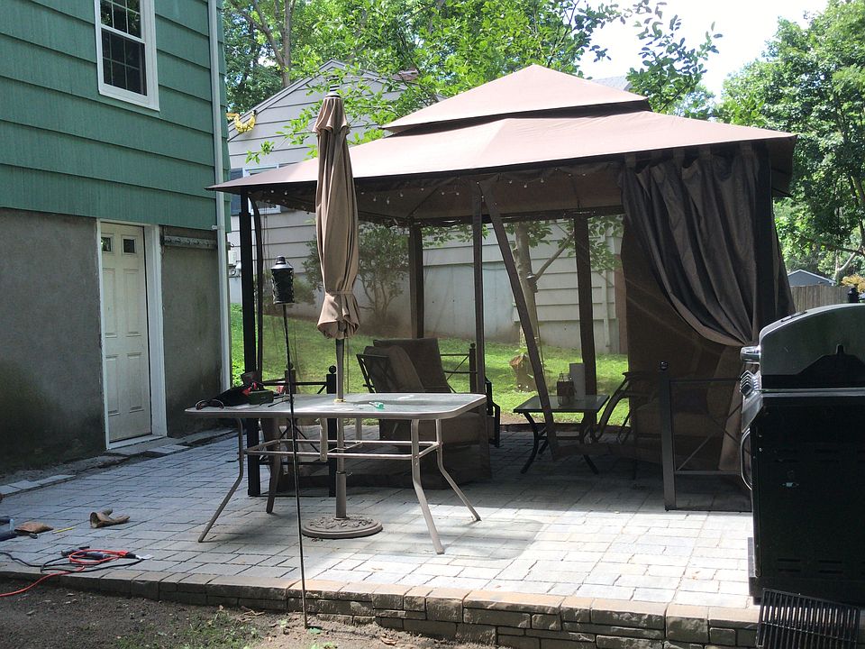 2nd image of 62 Summer Ave