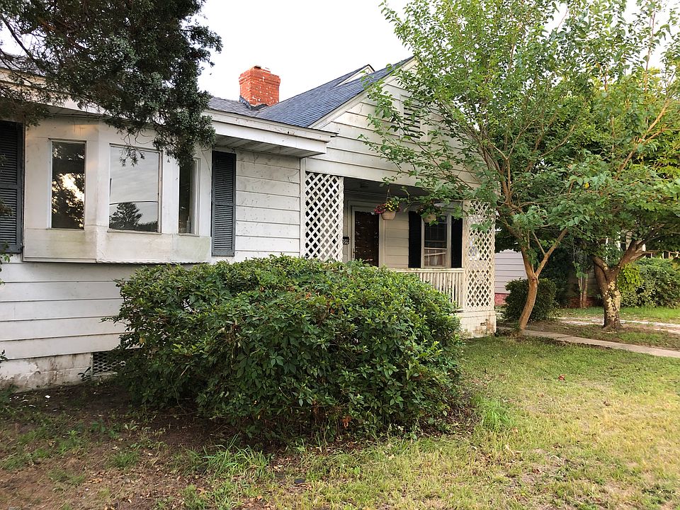 1st image of 3209 Arendell St