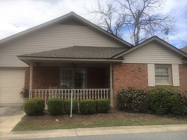 1st image of 2212 Fairfield Pl