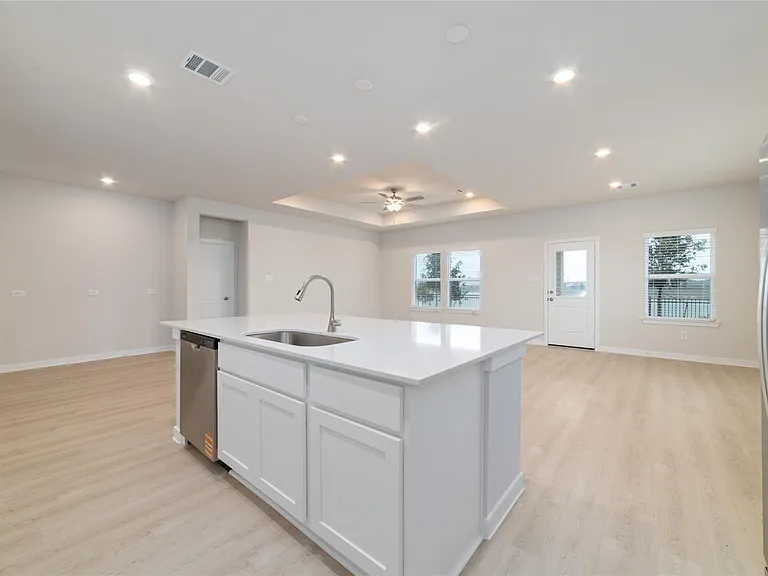 5831 Westwood Shore Dr — Photo 19
