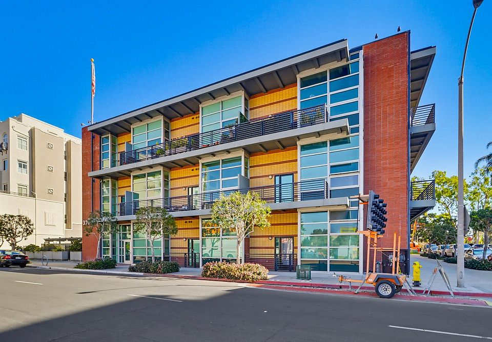 1st image of 3211 5th Ave Unit 204