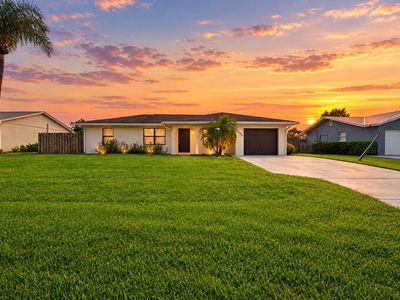 2033 SW Gemini Lane, Port Saint Lucie, FL, 34984