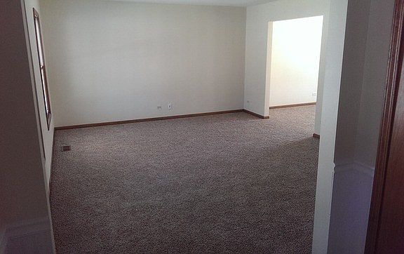 4th image of 24831 W Illini Dr