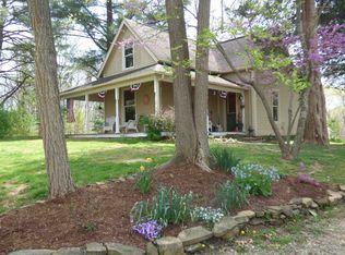 100 Town Hill Rd, Nashville, IN 47448