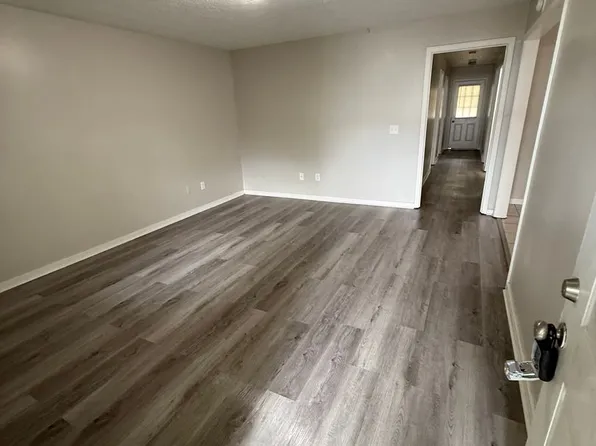 Hollis Creek Apartments - Starkville - ANS, 1315 Louisville St Unit O, Starkville, MS 39759