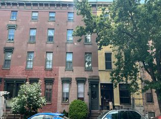 1724 Green St APT C, Philadelphia, PA 19130