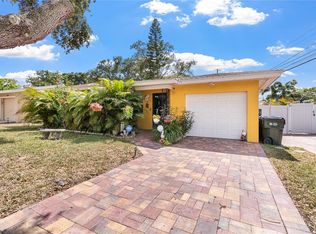 2042 Isabelle St, Largo, FL 33774
