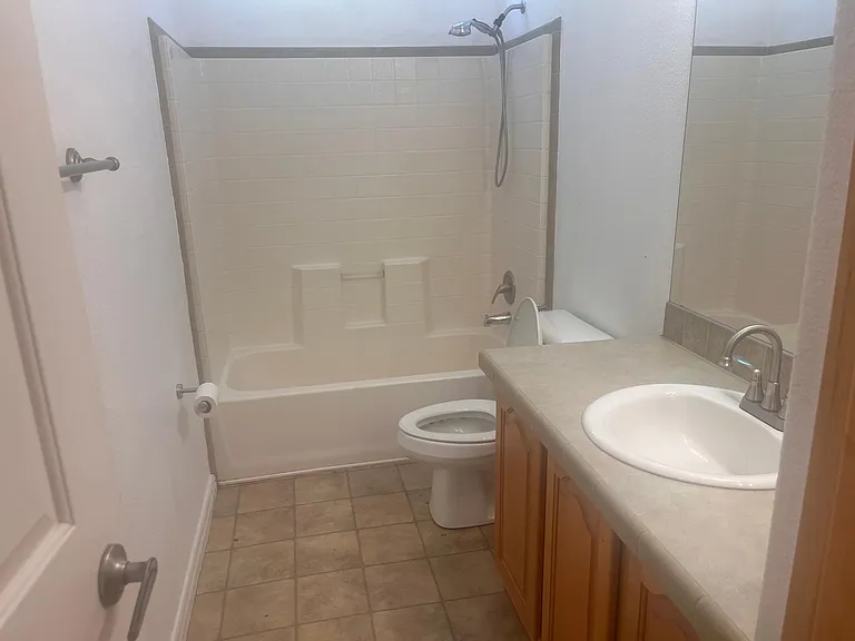 89B Edmundo Rd — Photo 4