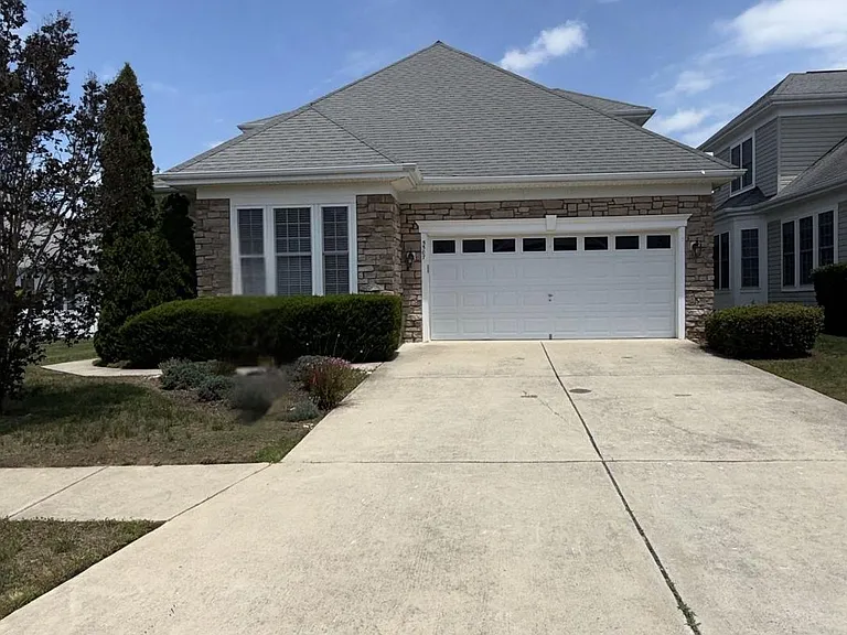 5507 W Rich Mountain Way — Photo 1
