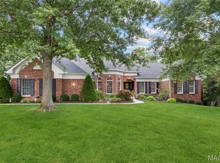 26 Windcastle Dr, Saint Charles, MO 63304