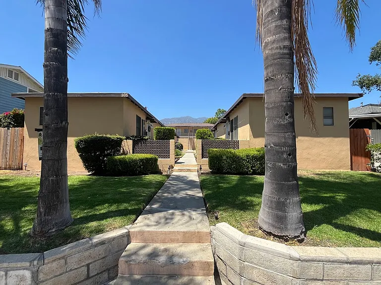 305 E Colorado Blvd — Photo 1