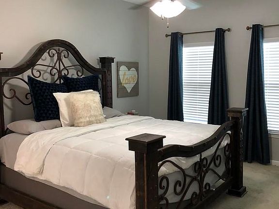 4th image of 206 Moss Bluff Dr