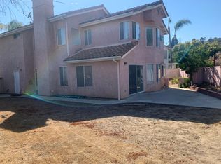 1432 Oakcreek Ln, Vista, CA 92081