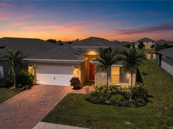 719 Heather Lake Ave, Cape Coral, FL 33993