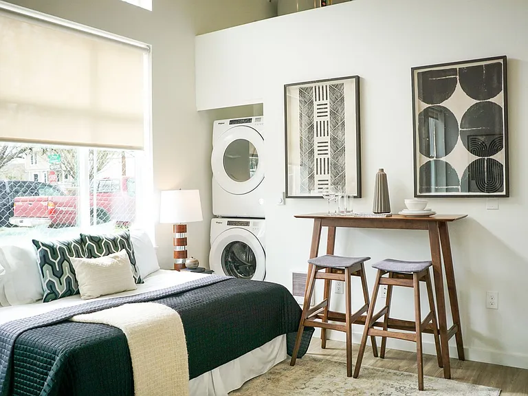 2320 N Vancouver Ave #105 — Photo 5
