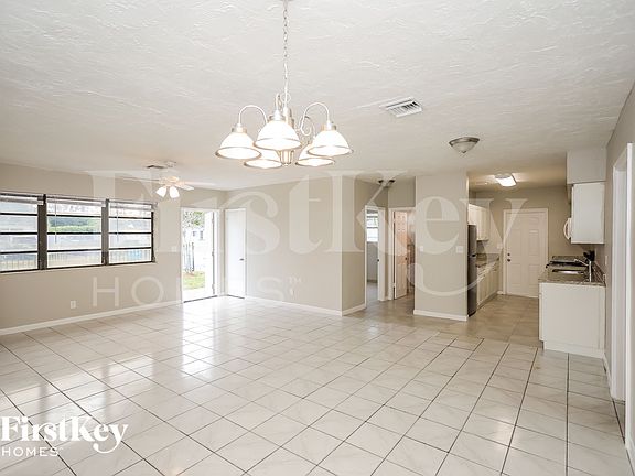 5th image of 3751 NW 170th St