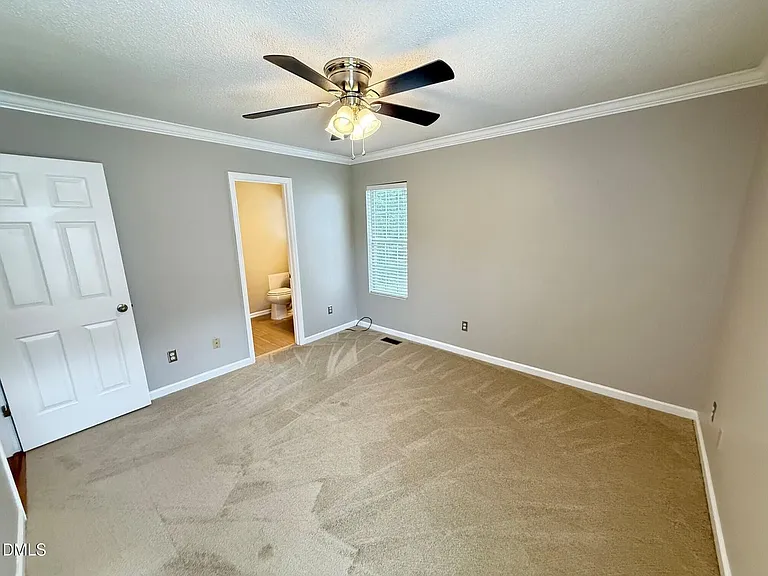 610 E Jones Ave — Photo 10