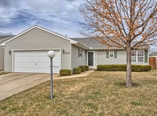 3112 Sharon Dr, Champaign, IL 61822