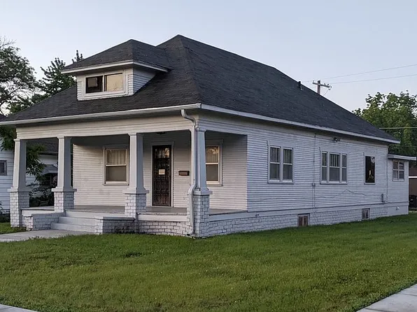 502 E 5th St, Hastings, NE 68901
