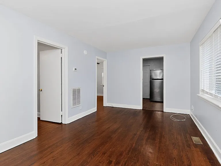 1448A Anderson St — Photo 4