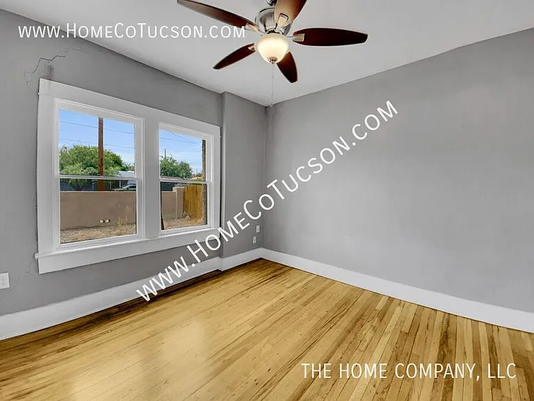 1401 N Camilla Blvd — Photo 17