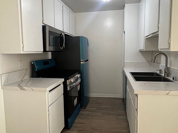 4th image of 533 Ashland Ave APT 102