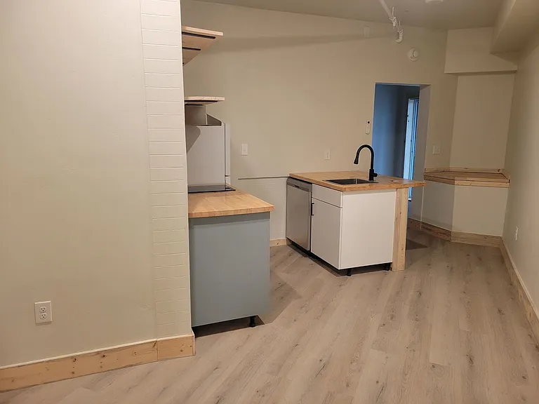 Storm Peak Apartments — Photo 47