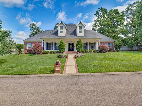 7109 Bringle Rdg, Texarkana, TX 75503