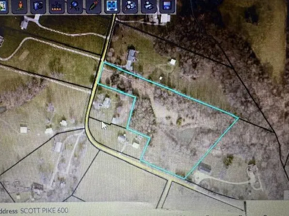 600 Scott Pike, Waddy, KY 40076
