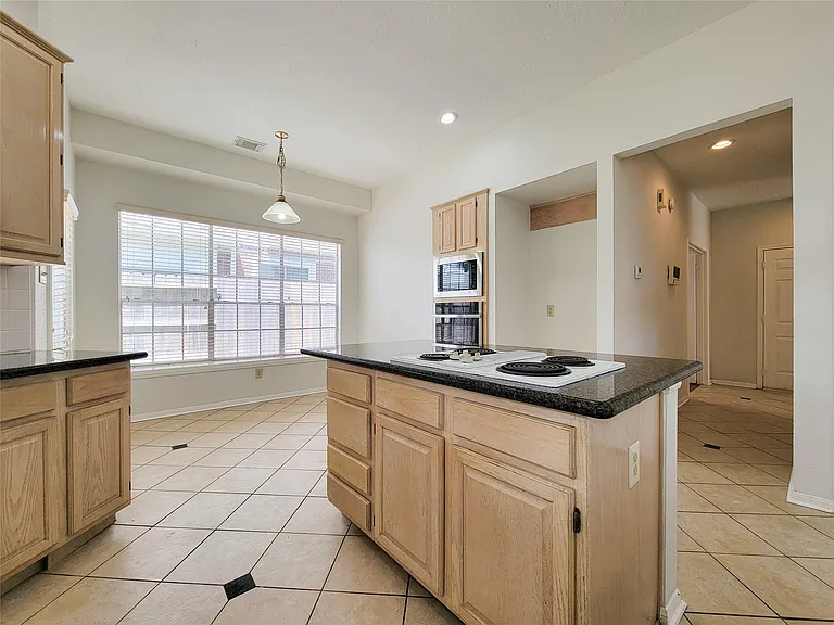 17403 Canyon Knoll Dr — Photo 19