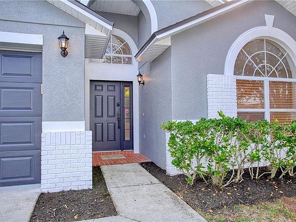 2nd image of 4449 Middleburg Ct