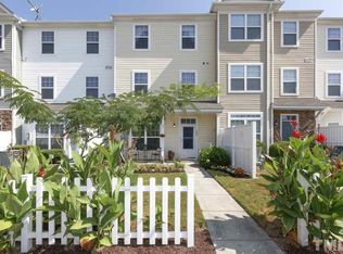 321 Gilman Ln #102, Raleigh, NC 27610