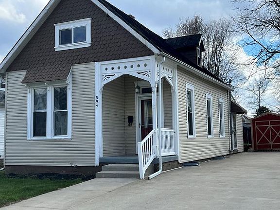 3rd image of 594 Cedar St
