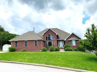 1209 Britt Ln, Rolla, MO 65401