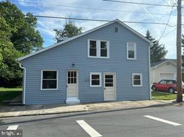 9 E Poplar St