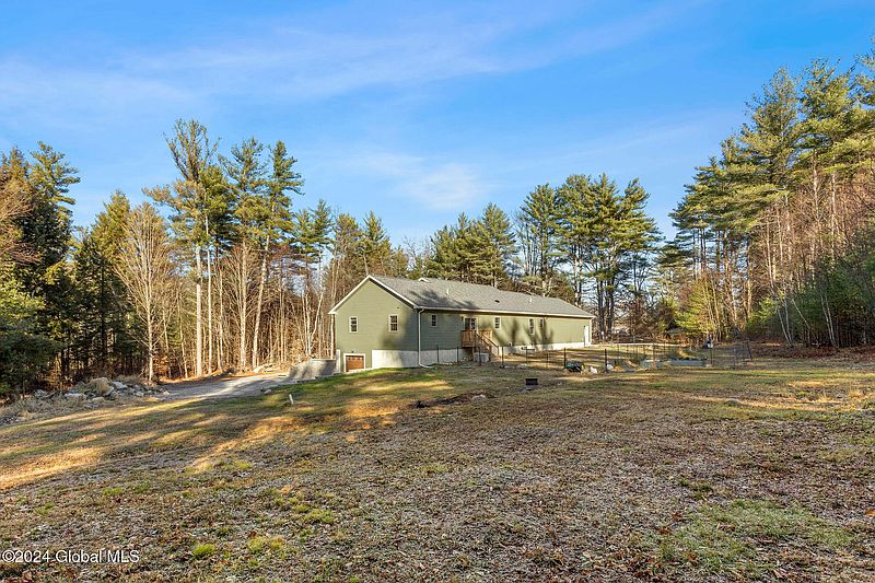5th image of 1254 Armer Road