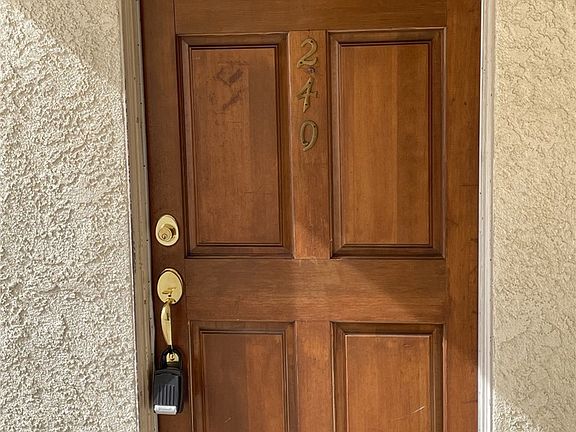 4th image of 5700 Etiwanda Ave Unit 240