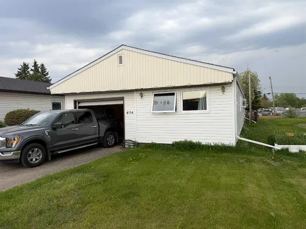 436 W 1st St SW, Falher, AB T0H 1M0