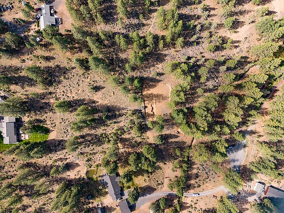 5th image of 19787 Foster Ln